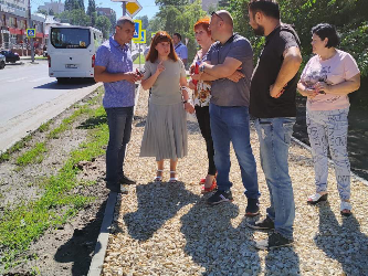 Юлия Видяйкина провела встречу с жителями микрорайона СХИ